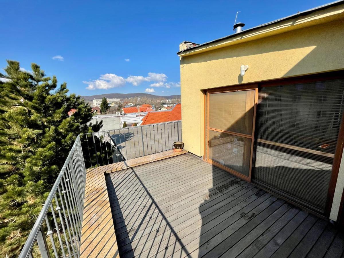 Beautiful And Romantic Penthouse With Two Terraces Bratislava Bagian luar foto